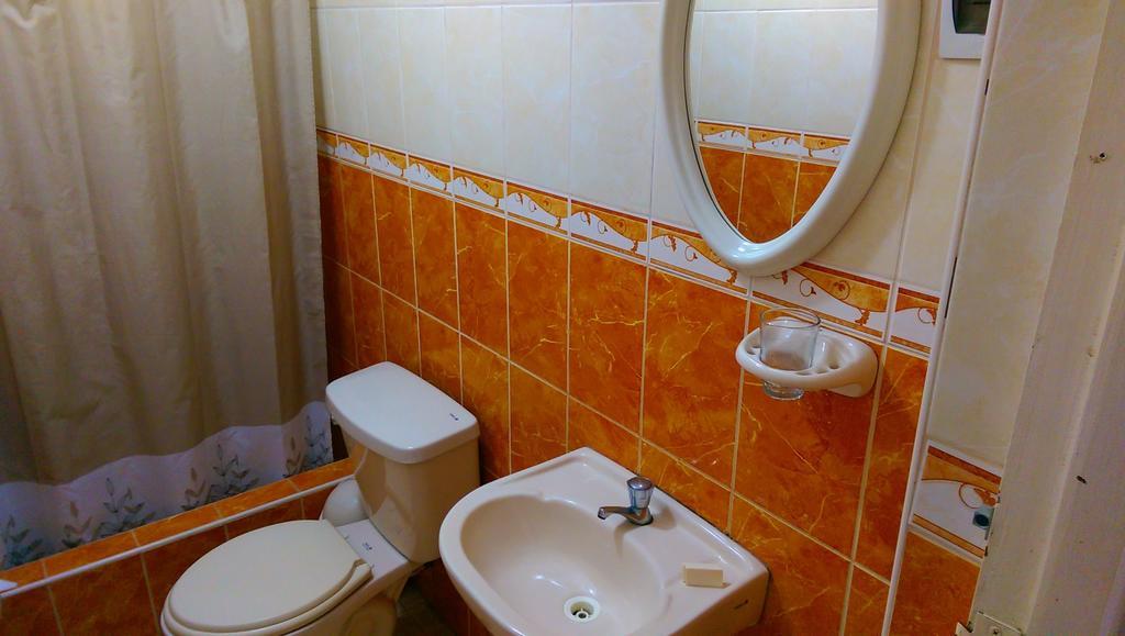 Hotel Plazza Чиклайо Екстериор снимка